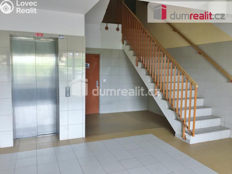 Pronájem bytu 2+KK Praha 5, U panské zahrady č. 13