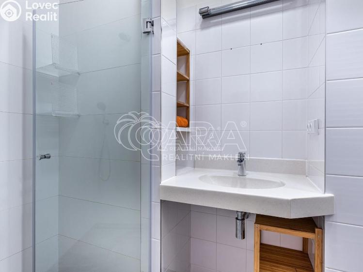 Pronájem bytu 2+KK Praha, Vršovická 897/20 č. 10