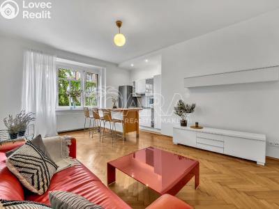 Pronájem bytu 2+KK Praha, Vršovická č. 1
