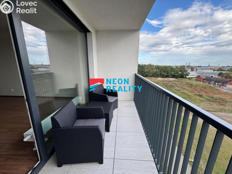 Pronájem bytu 1+KK Opava, Císařského pluku 3078/7 č. 6