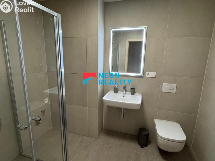 Pronájem bytu 1+KK Opava, Císařského pluku 3078/7 č. 9