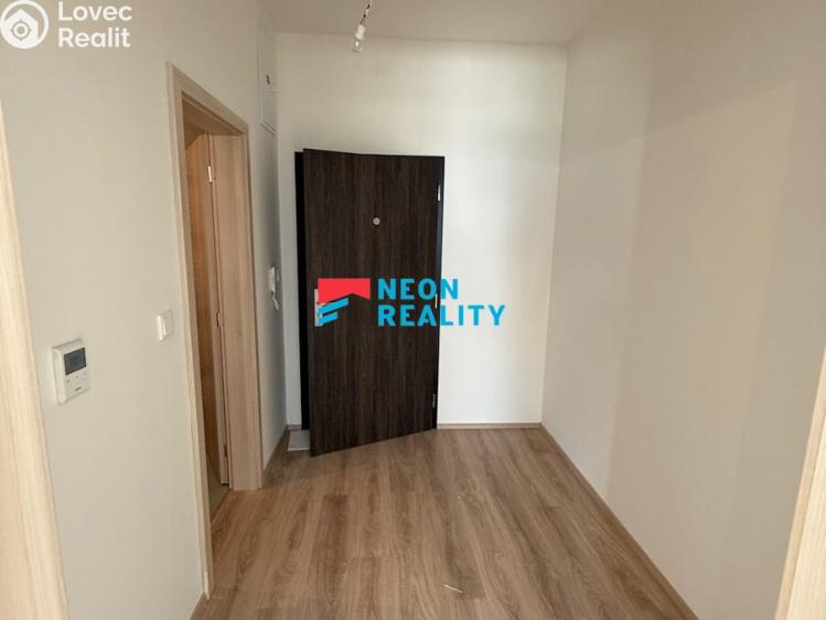 Pronájem bytu 1+KK Opava, Císařského pluku 3078/7 č. 14