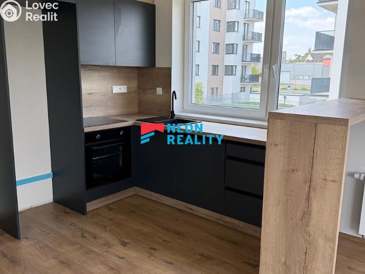 Pronájem bytu 2+KK Opava, Vančurova č. 15