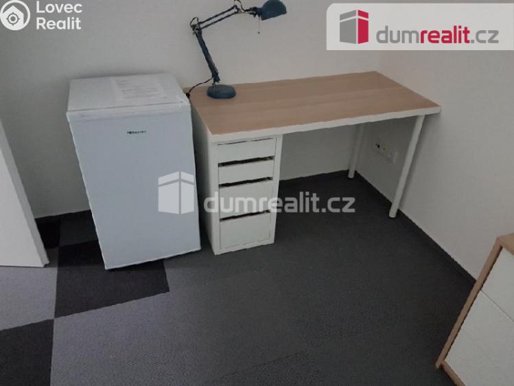 Pronájem bytu 1+KK Praha 14, Pilská č. 1