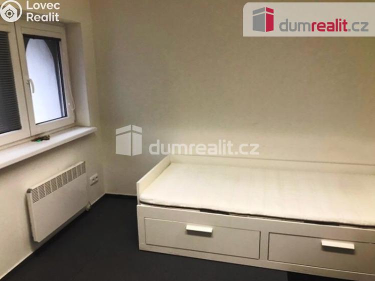 Pronájem bytu 1+KK Praha 14, Pilská č. 2