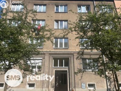 Rent apartment 2+1 Frýdek-Místek, Karla Hynka Máchy 1611 č. 1