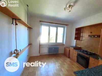 Pronájem bytu 2+1 Frýdek-Místek, Karla Hynka Máchy 1611 č. 2