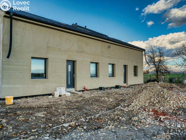 Prodej na klíč Tršice č. 1