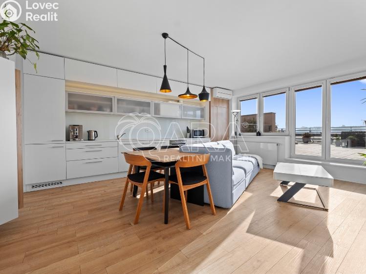 Rent apartment 3+KK Praha, Pražská 1470/18b č. 1