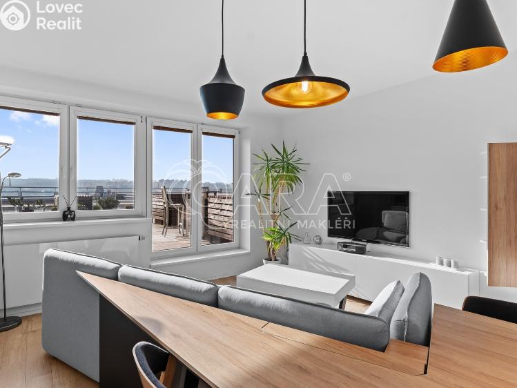 Rent apartment 3+KK Praha, Pražská 1470/18b č. 9