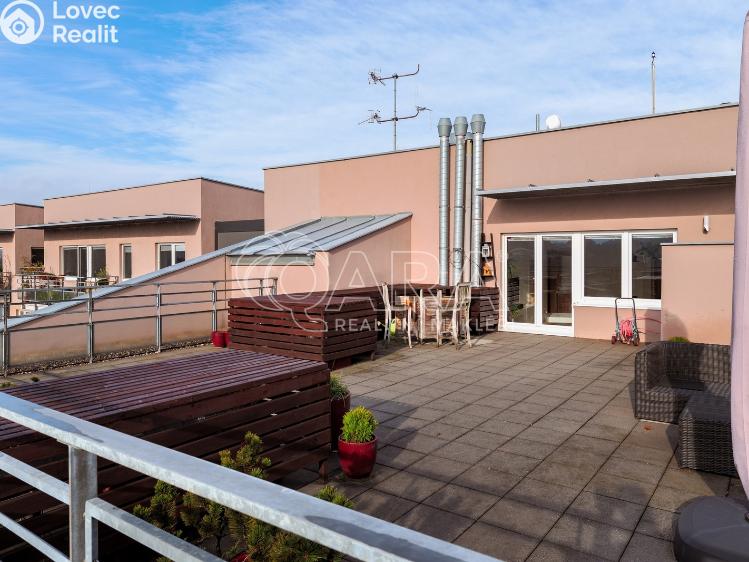 Rent apartment 3+KK Praha, Pražská 1470/18b č. 14