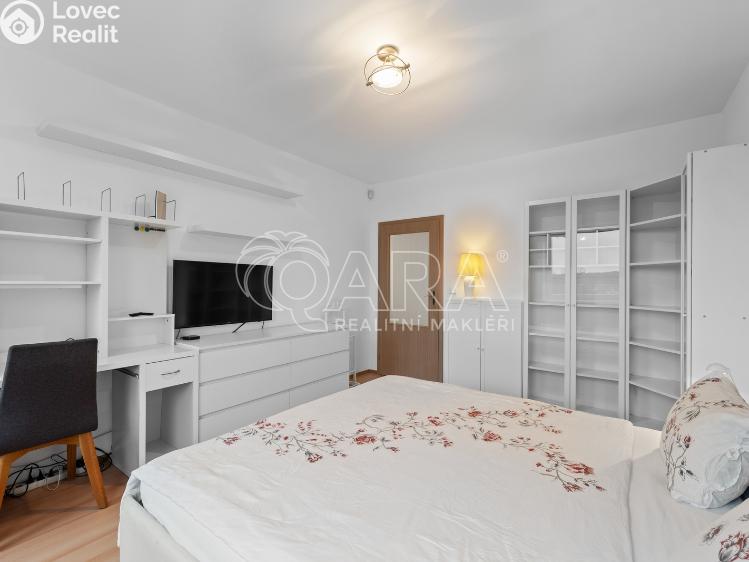 Rent apartment 3+KK Praha, Pražská 1470/18b č. 16