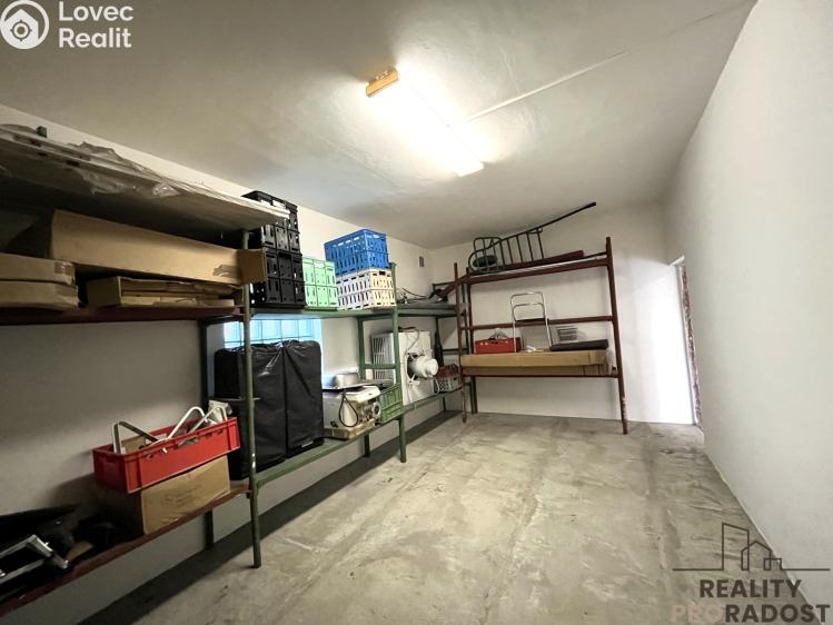 Pronájem skladového prostoru Třinec č. 9