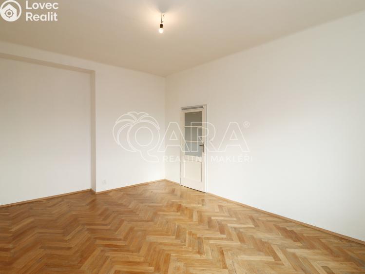 Pronájem bytu 3+1 Praha, Jateční 1223/29 č. 4