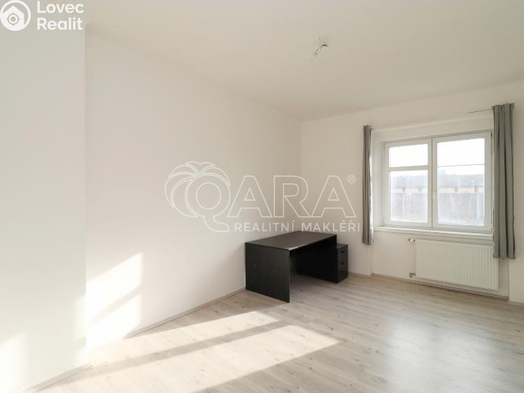 Pronájem bytu 3+1 Praha, Jateční 1223/29 č. 5