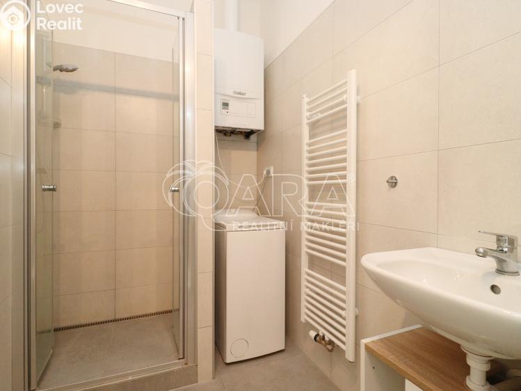 Pronájem bytu 3+1 Praha, Jateční 1223/29 č. 10