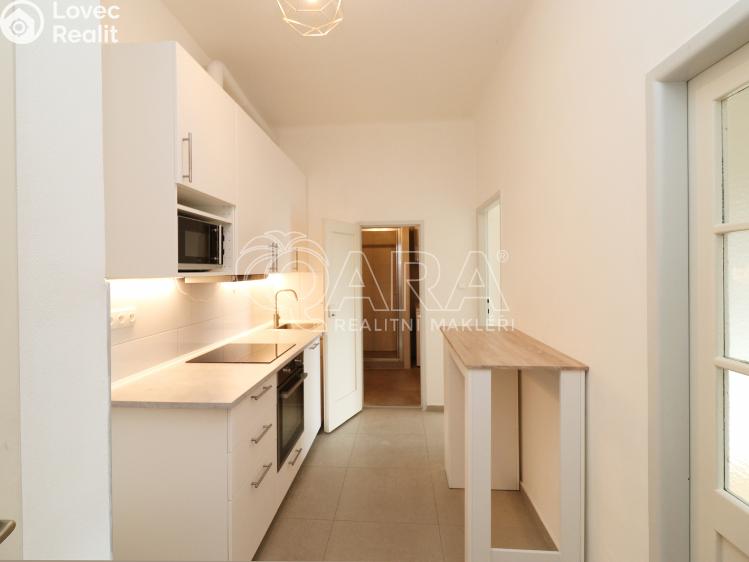 Pronájem bytu 3+1 Praha, Jateční 1223/29 č. 20