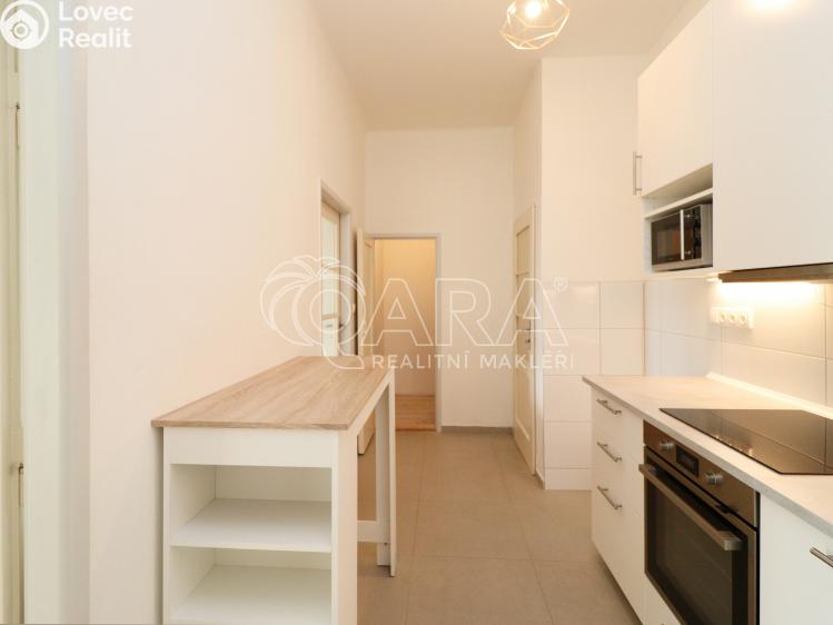 Pronájem bytu 3+1 Praha, Jateční 1223/29 č. 21