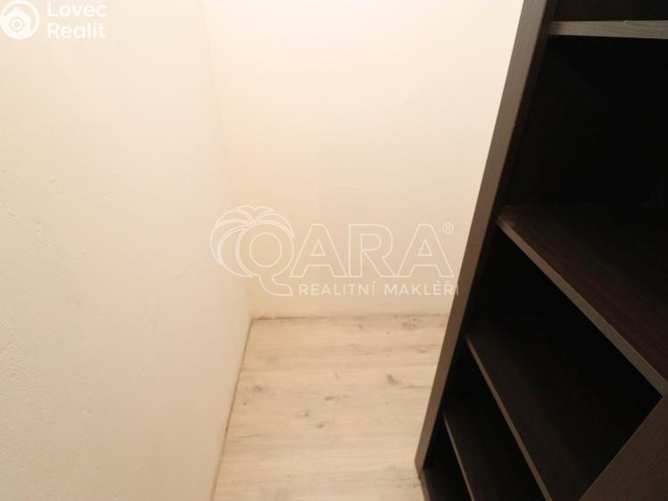 Pronájem bytu 3+1 Praha, Jateční 1223/29 č. 23