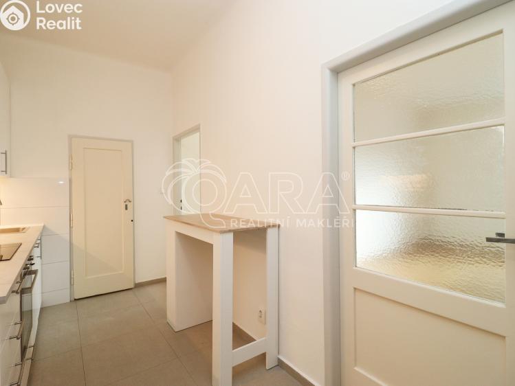 Pronájem bytu 3+1 Praha, Jateční 1223/29 č. 26