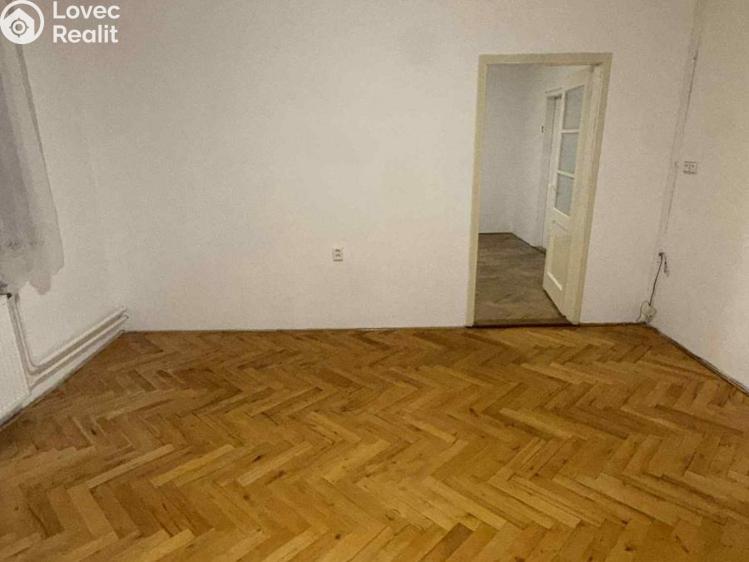 Pronájem bytu 3+1 Prostějov č. 12