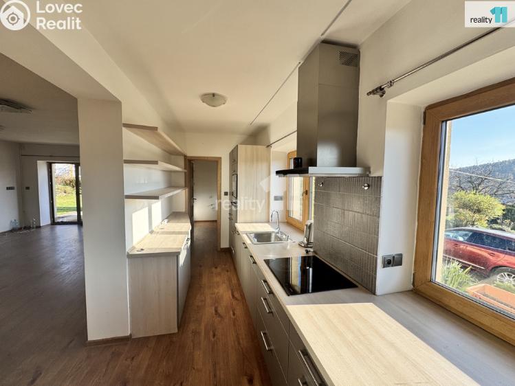 Pronájem rodinného domu Buš č. 8