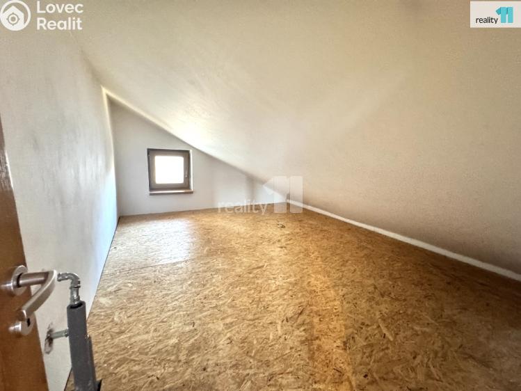 Pronájem rodinného domu Buš č. 19