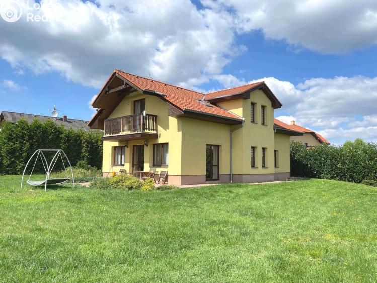 Pronájem rodinného domu Trnová č. 2