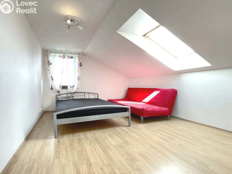 Pronájem rodinného domu Trnová č. 12