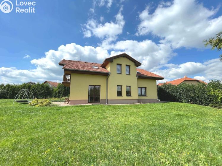 Pronájem rodinného domu Trnová č. 20