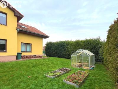 Pronájem rodinného domu Trnová č. 6