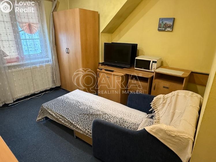 Pronájem bytu 1+KK Nový Jičín, K. Schwarze 1375/13 č. 2