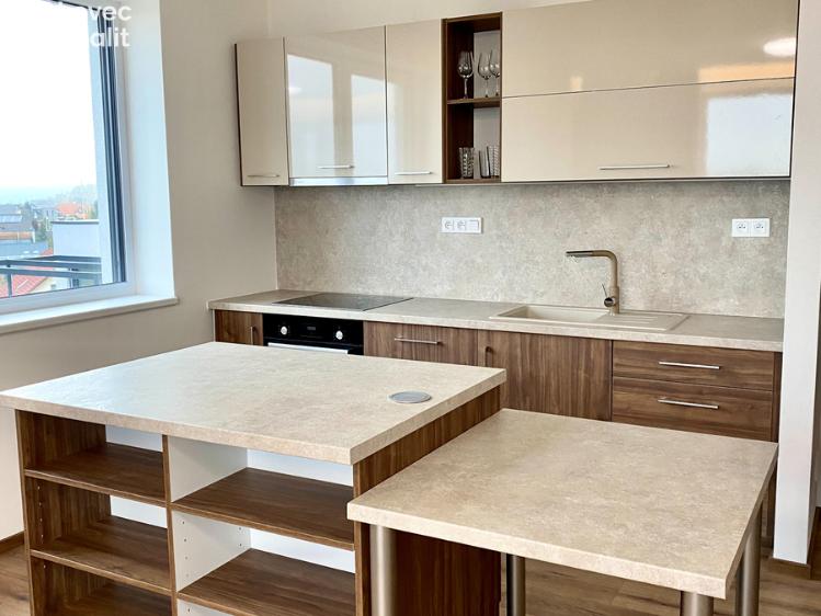 Аренда квартиры 2+KK Mladá Boleslav, Na Radouči č. 2