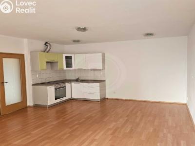 Pronájem bytu 2+KK České Budějovice, Staroměstská č. 2