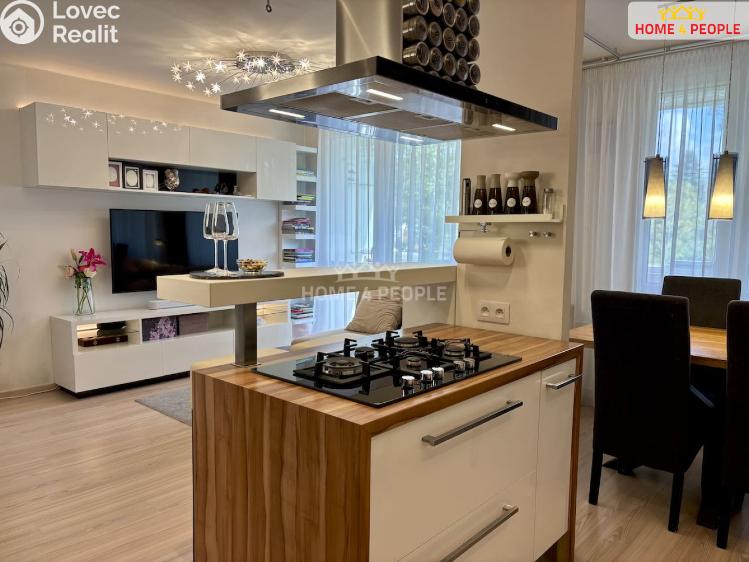 Prodej bytu 3+KK Praha 4, Na strži č. 9