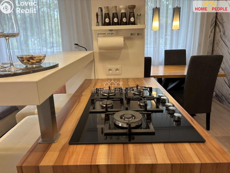 Prodej bytu 3+KK Praha 4, Na strži č. 11