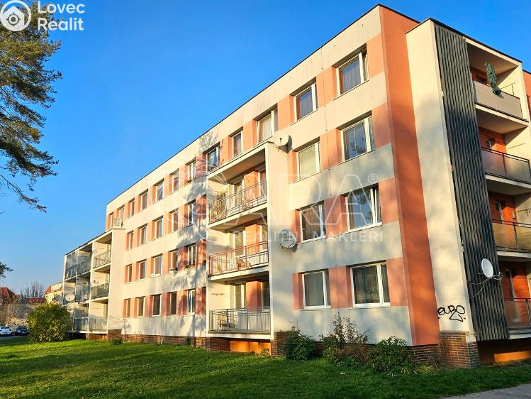 Pronájem bytu 3+KK Beroun, Na Parkáně 1493 č. 1