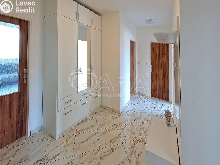 Pronájem bytu 3+KK Beroun, Na Parkáně 1493 č. 6