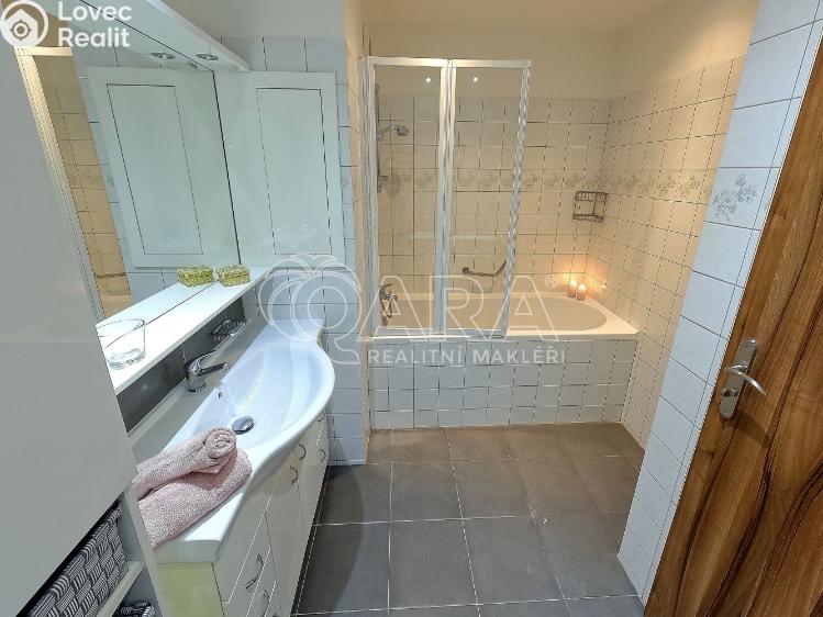 Pronájem bytu 3+KK Beroun, Na Parkáně 1493 č. 11