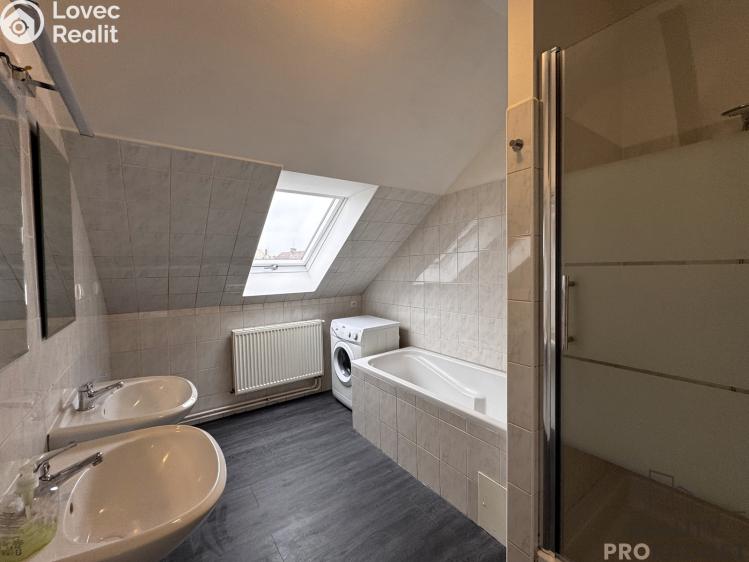 Pronájem bytu 3+1 Hodonín, Dobrovolského 250/13 č. 8