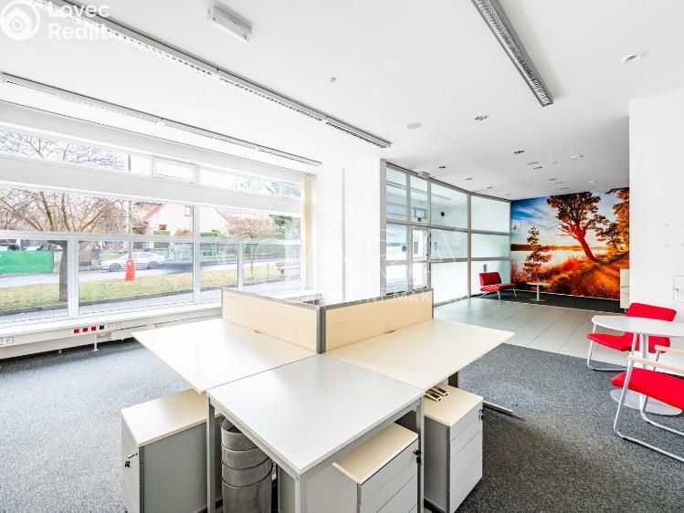 Pronájem obchodního prostoru Roztoky, Lidická č. 2