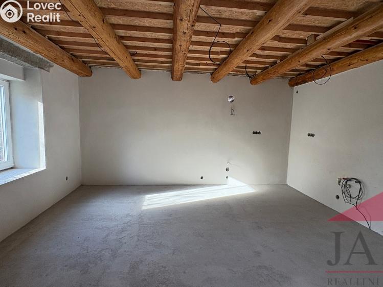 Продажа семейного дома Hrádek č. 16