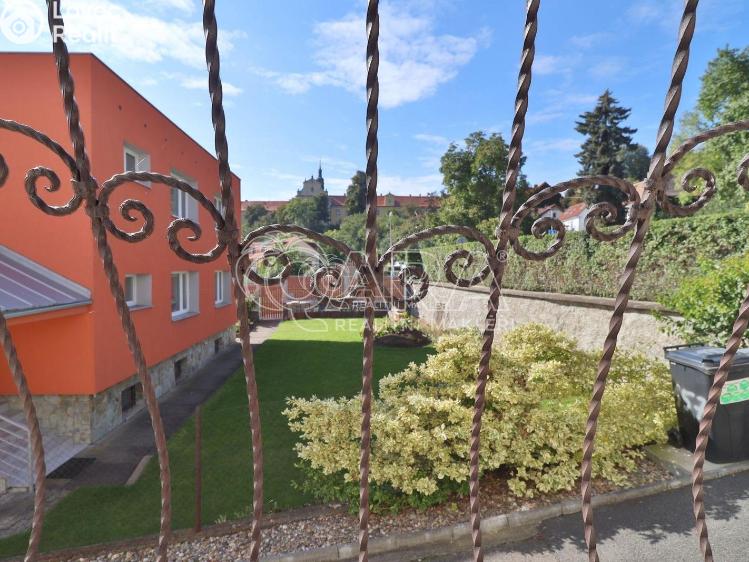 Pronájem bytu 2+1 Tuchoměřice, K poště č. 9