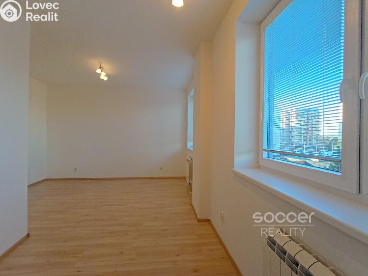 Pronájem bytu 1+KK Praha, Frýdecká č. 3