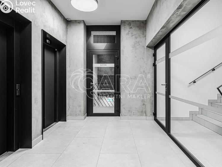 Pronájem kanceláře Praha, Litoměřická 879/1 č. 8