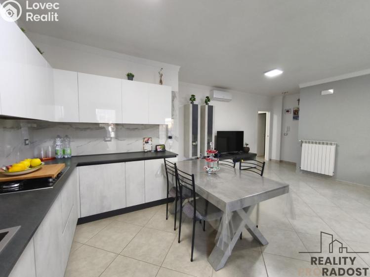 Prodej bytu 4+KK Silvi,Itálie č. 8