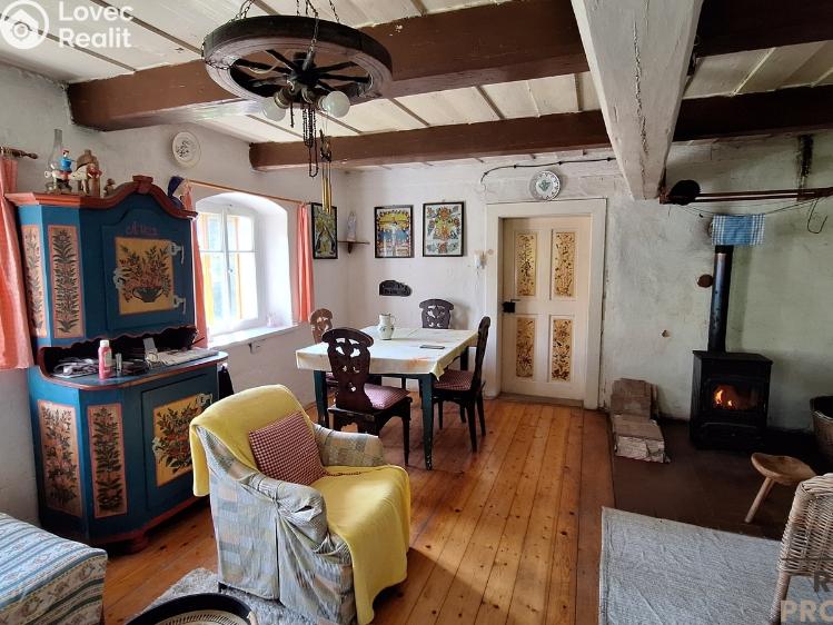 Prodej chaty Kunratice č. 8