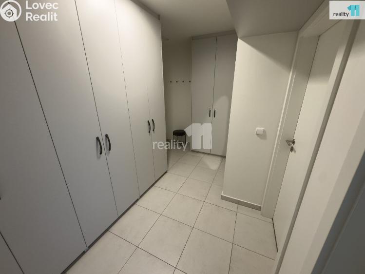 Prodej bytu 2+KK Praha 7, V závětří č. 11