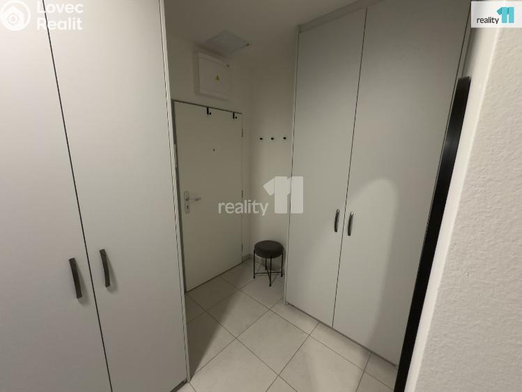 Prodej bytu 2+KK Praha 7, V závětří č. 12