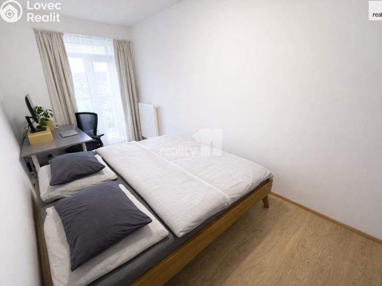 Prodej bytu 2+KK Praha 7, V závětří č. 8